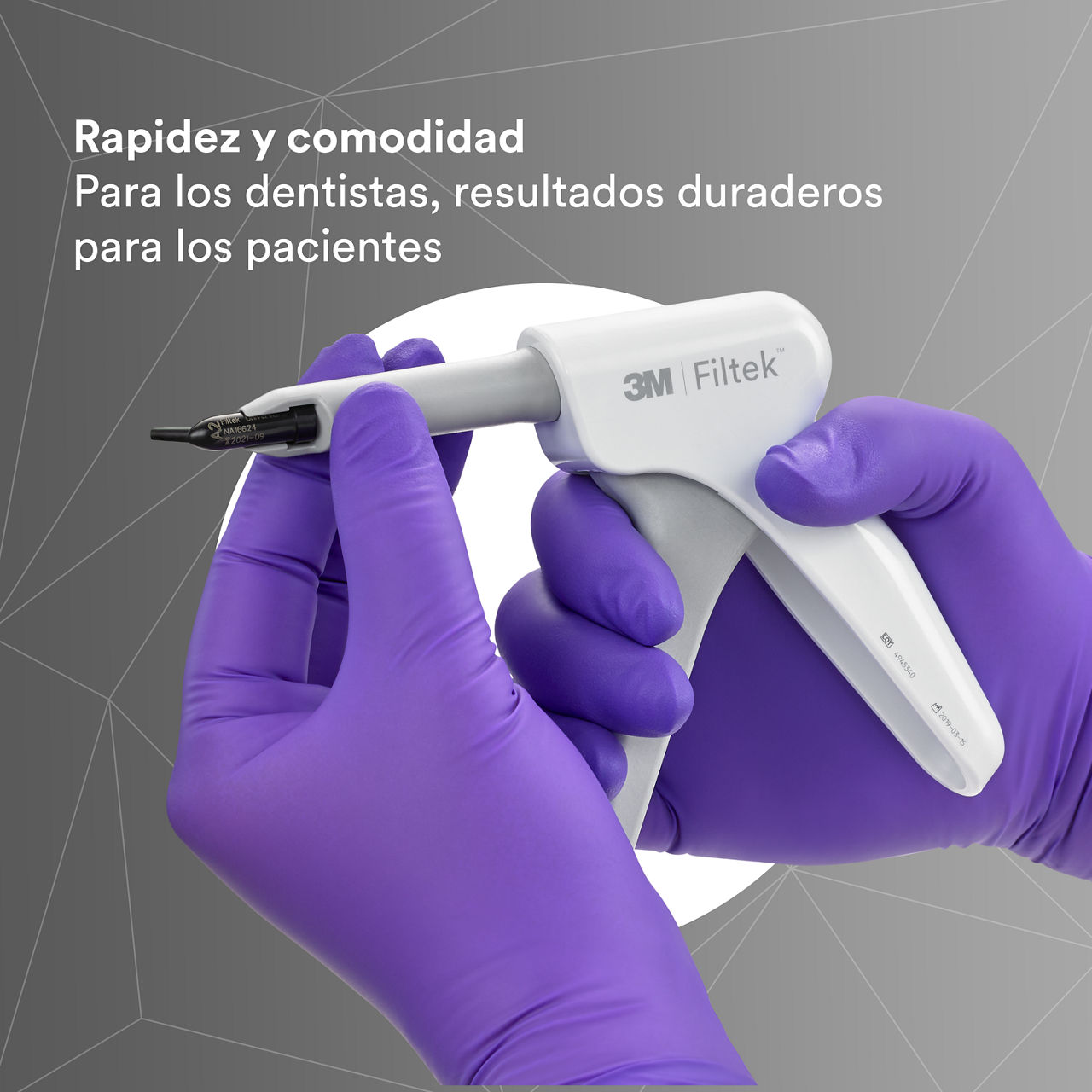 (1) Filtek Z250 Universal, Cápsula: Rapidez y comodidad