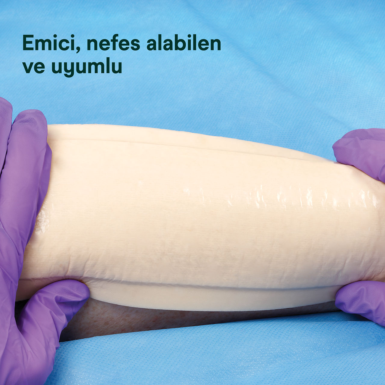 (3) Tegaderm HP Häftande Olmayan Skumförband: Absorberar, andningsbar ve formbar