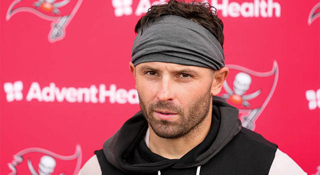 QB Baker Mayfield voices displeasure over lack of new Bucs contract: 'Very disappointing'