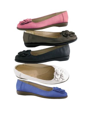Flower Flats | Yakinder