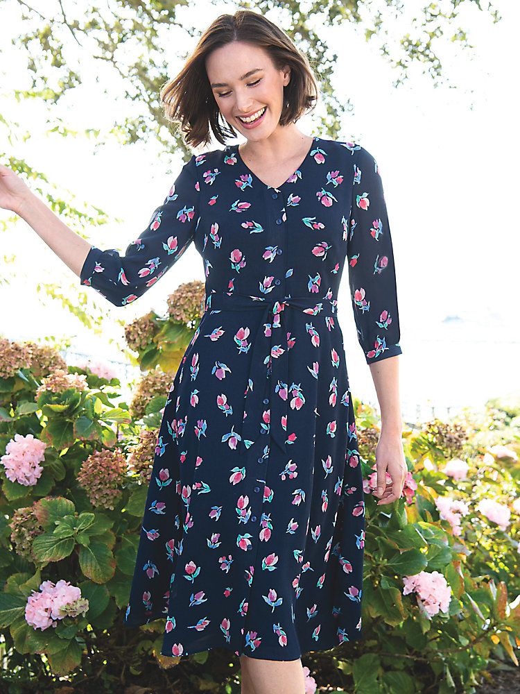 Women's Petite Clothing in Classic Styles | Appleseed's