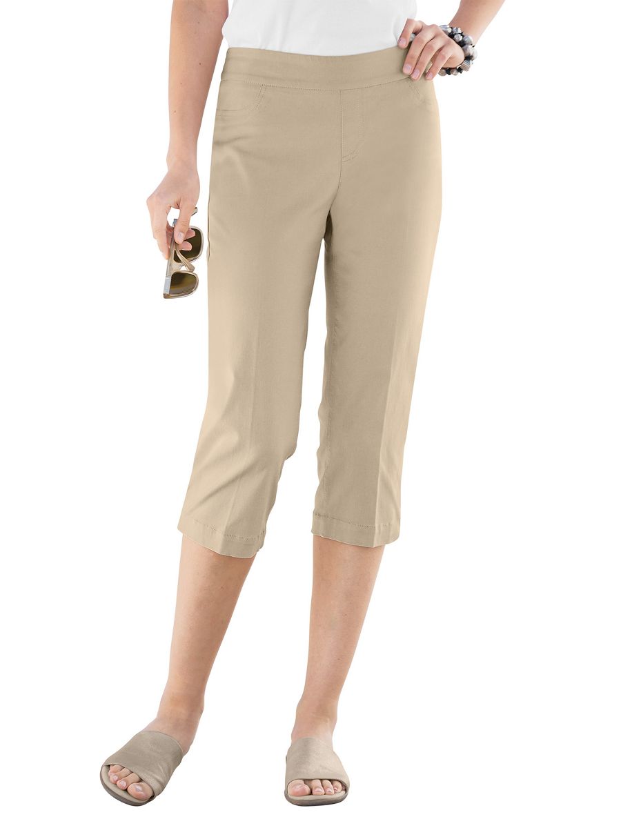 NEW Eddie Bauer Rainnier Capri Pants | Tan