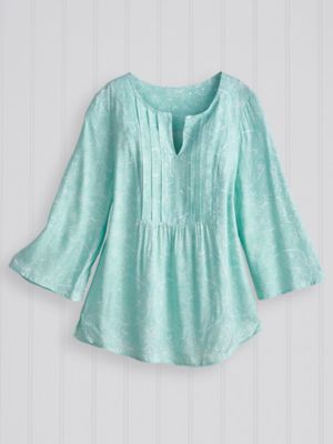 gloria vanderbilt peasant tops