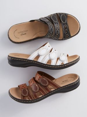 clarks mens sandals wide width