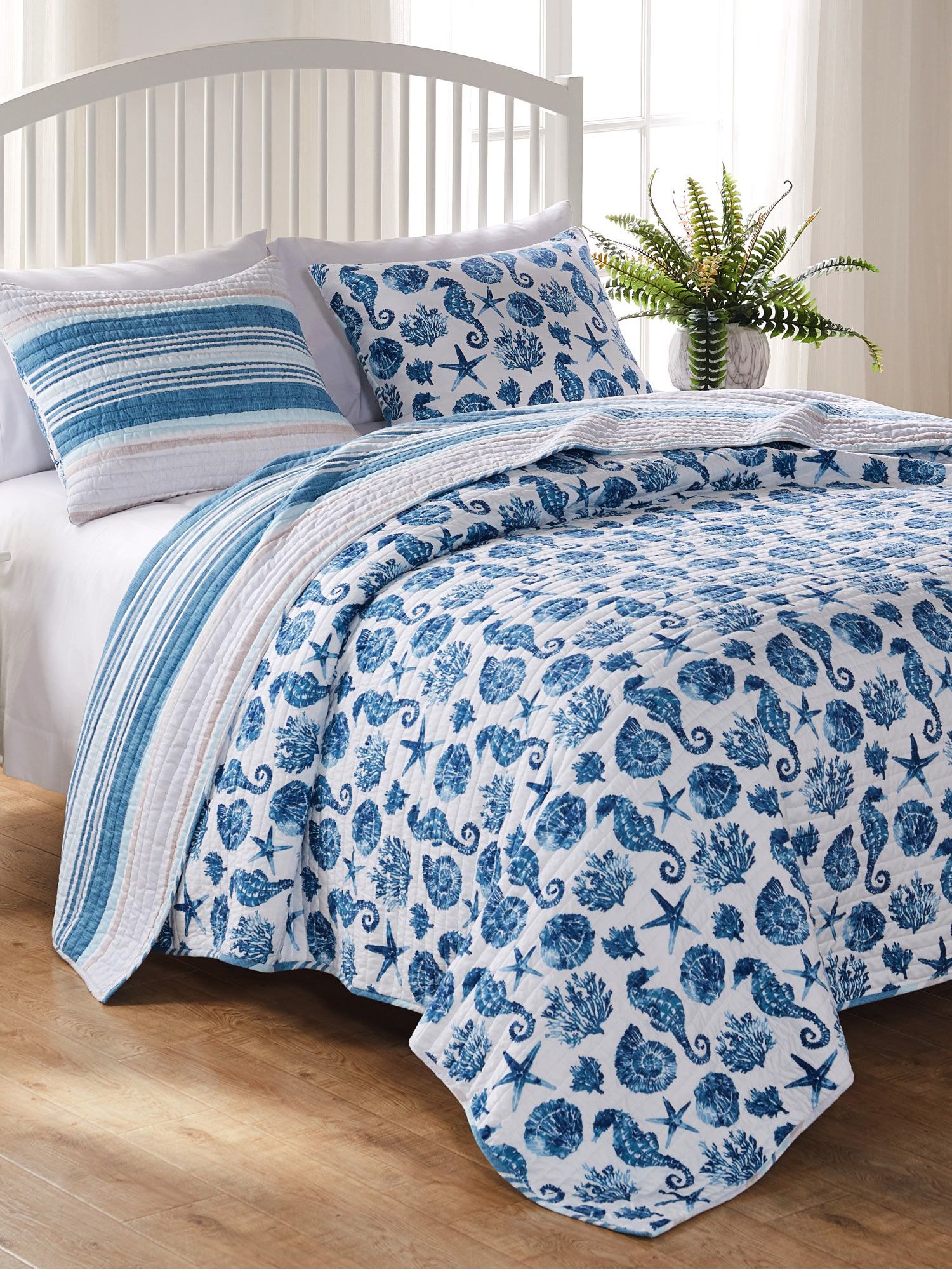 Pebble Beach Quilt Set