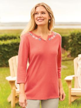Three-Quarter Sleeve Embroidered V-Notch Knit Top
