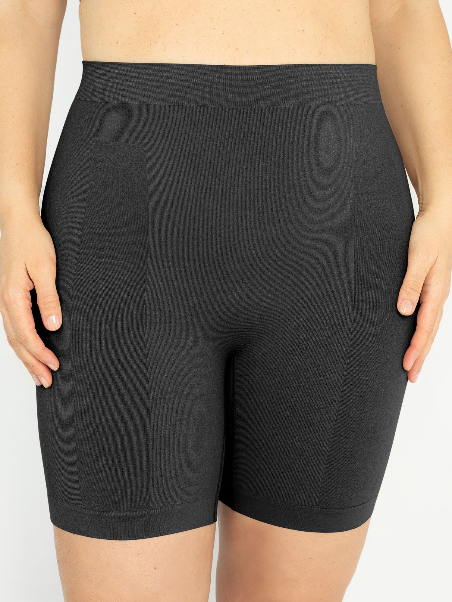 Seamless Thigh Shaper