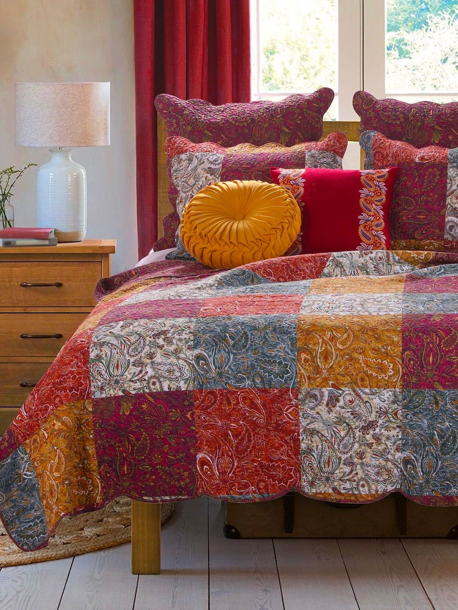 Paisley Slumber Quilt Set