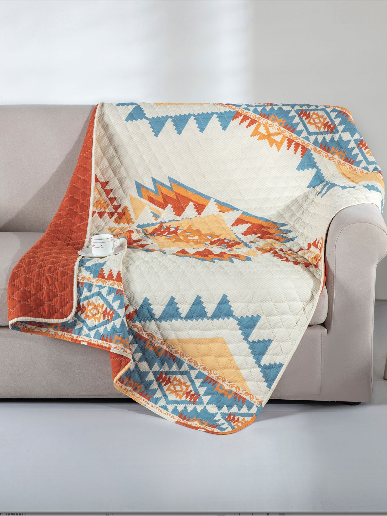 Greenland Home Fashions Horizon Throw