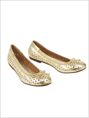 vionic spark surin flats