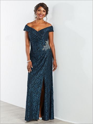 Show Stopper Lace Gown - Image 1 of 2