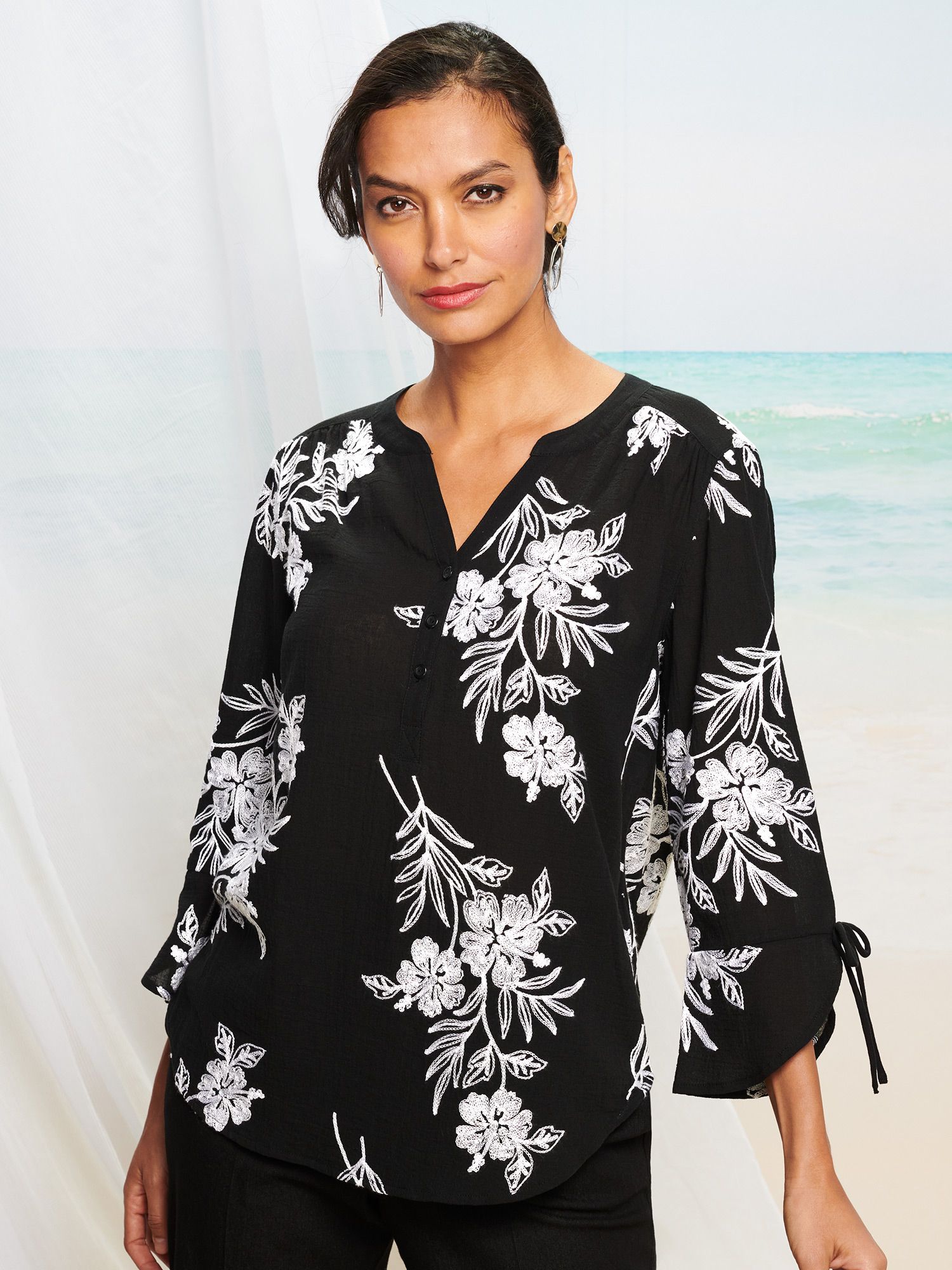 Alfred Dunner Floral Embroidered Shirt