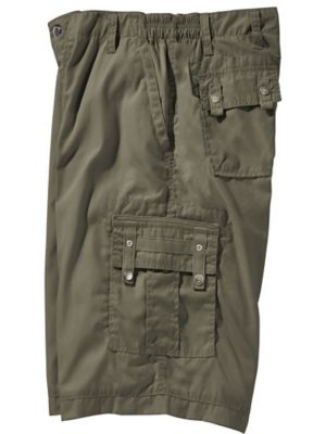 cargo shorts pockets