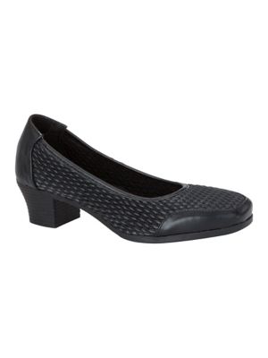 comfort well shoes by beacon