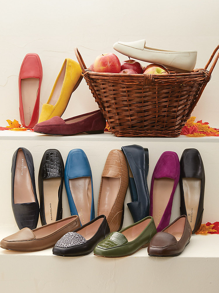 FLATS & LOAFERS