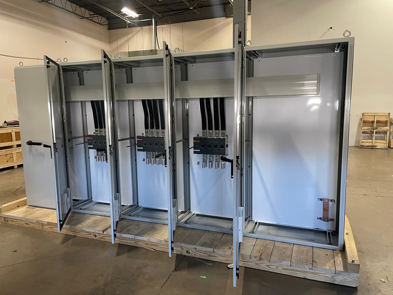 Custom-Built DC Switchgear can keep projects on track