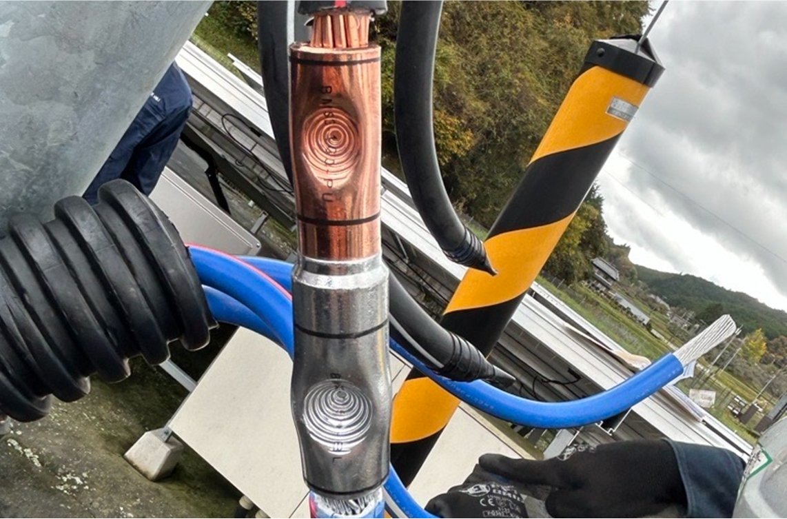 Bi-Metallic Lugs On Site