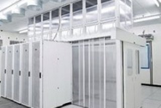 Panduit FlexFusion Cabinets with Net-Contain Universal Aisle Containment