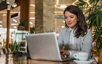 Pay Pacesetters: Mastering the Art of Salary Benchmarking