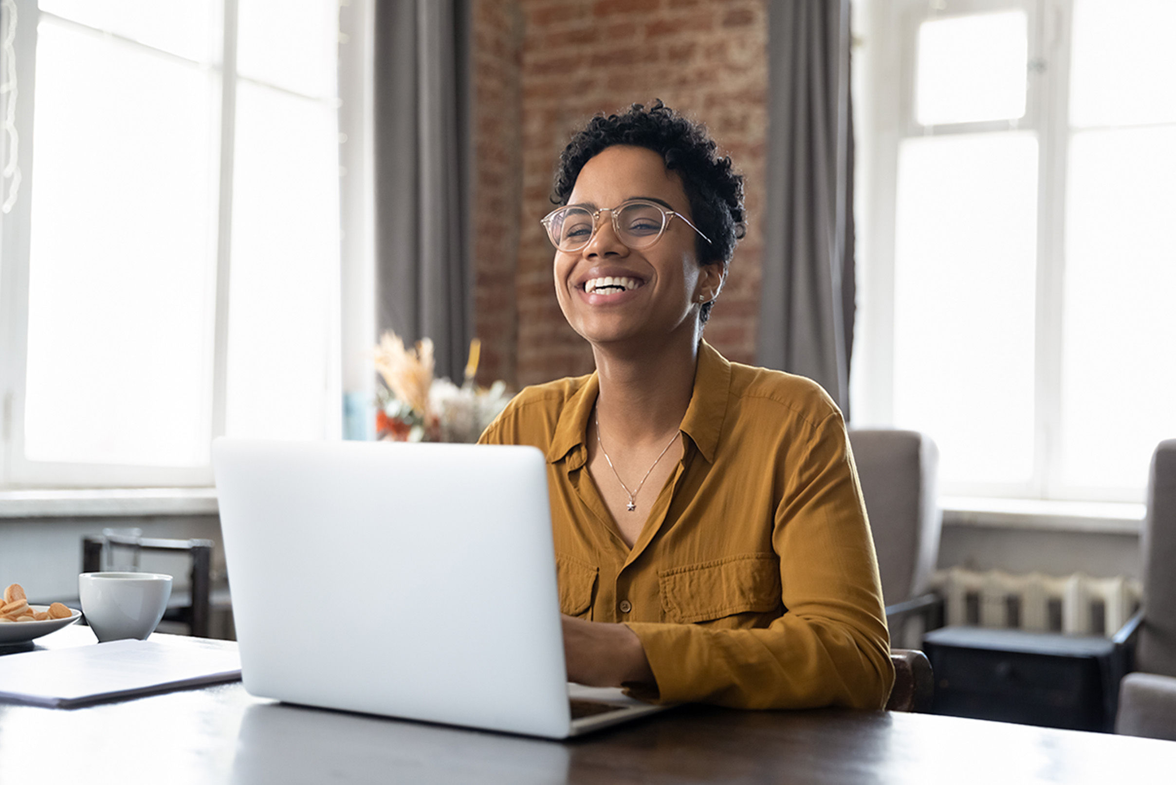 Paycards 101: How to Use a Payroll Card to Pay Employees