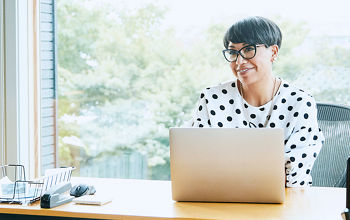 The Finance Leader’s Guide to HR and Payroll Solutions