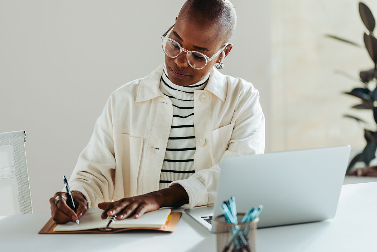 Employee learning on an enterprise learning management system.