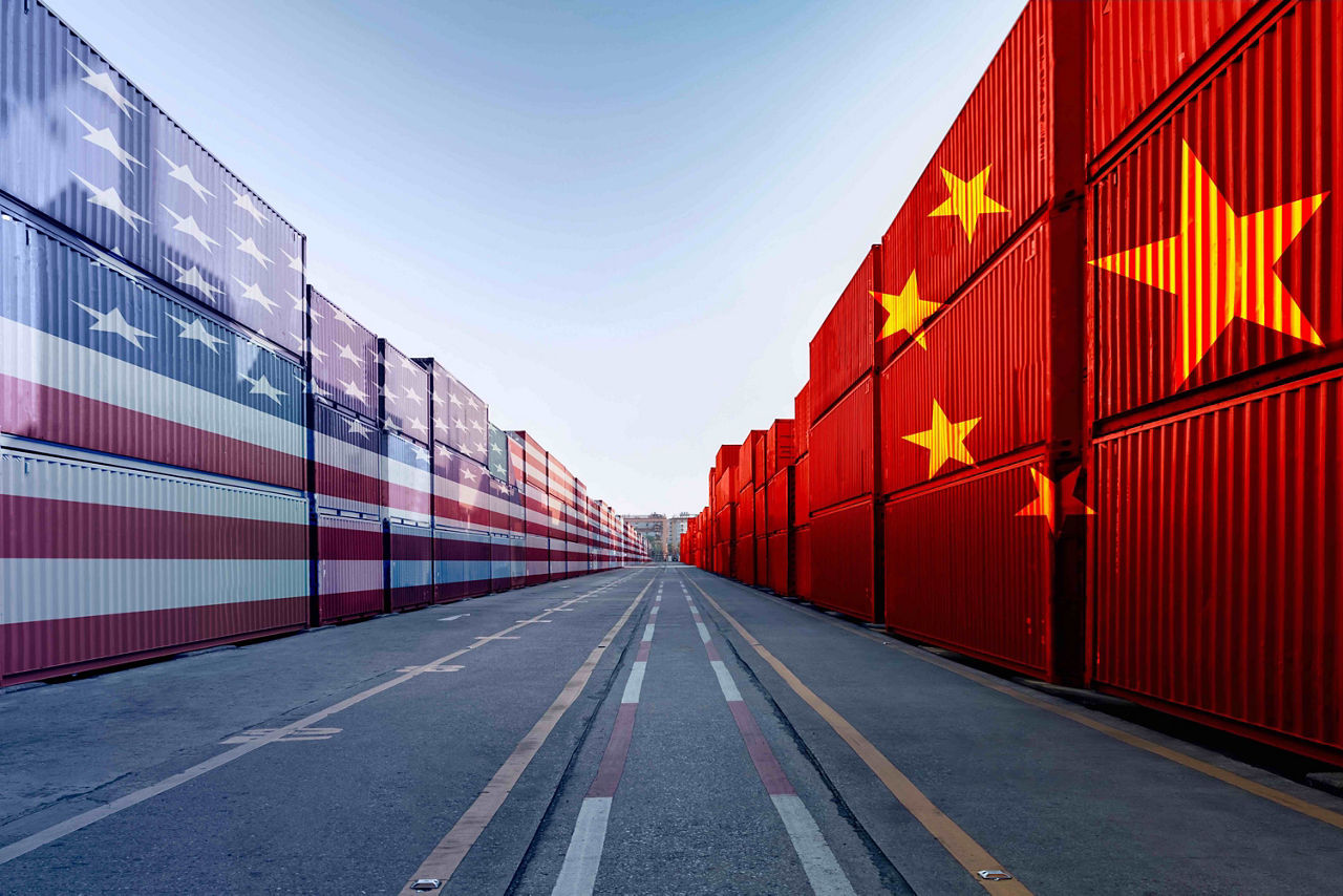 US, China Flash Warning Signs for Global Economy