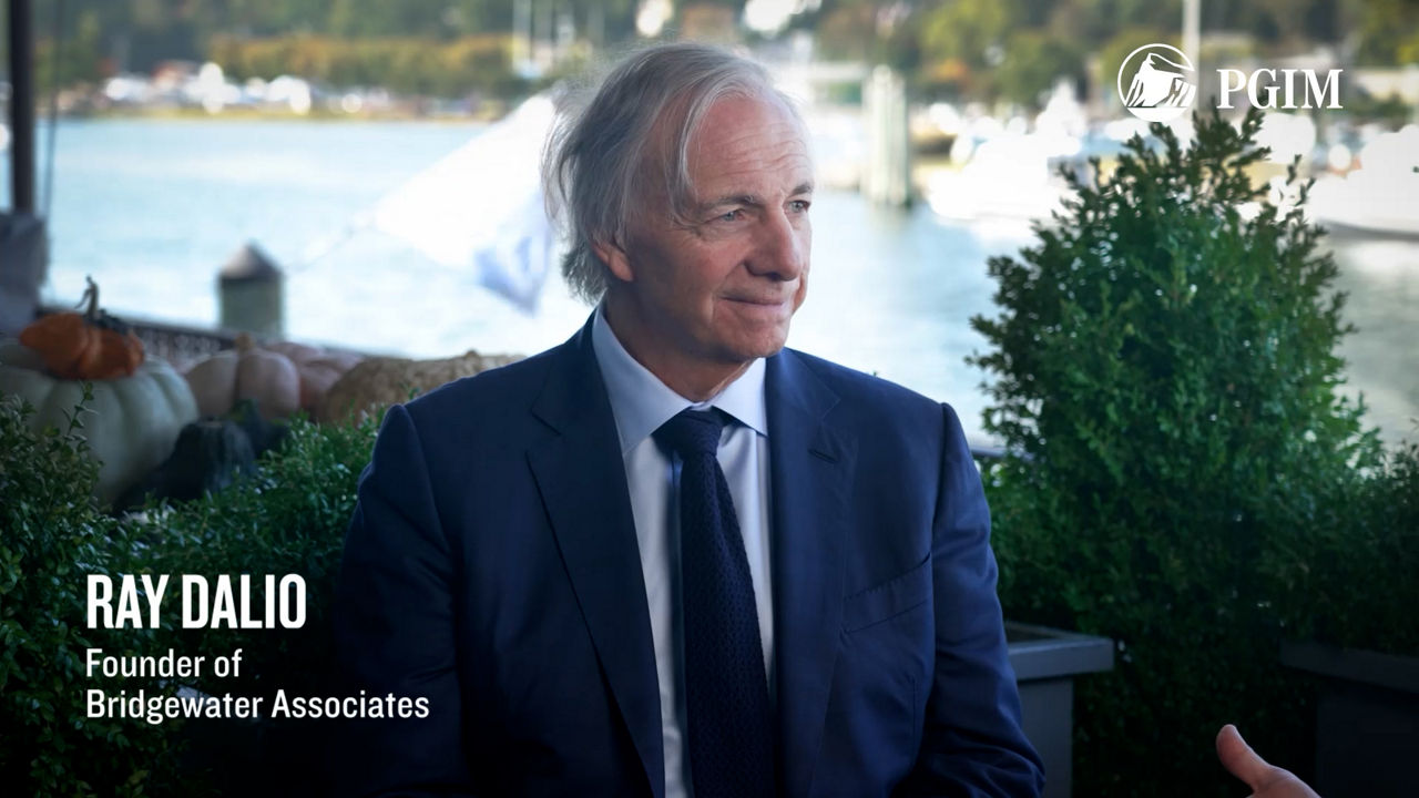 レイ・ダリオ氏対談　 サイクル、危機、変化する通貨について考察する