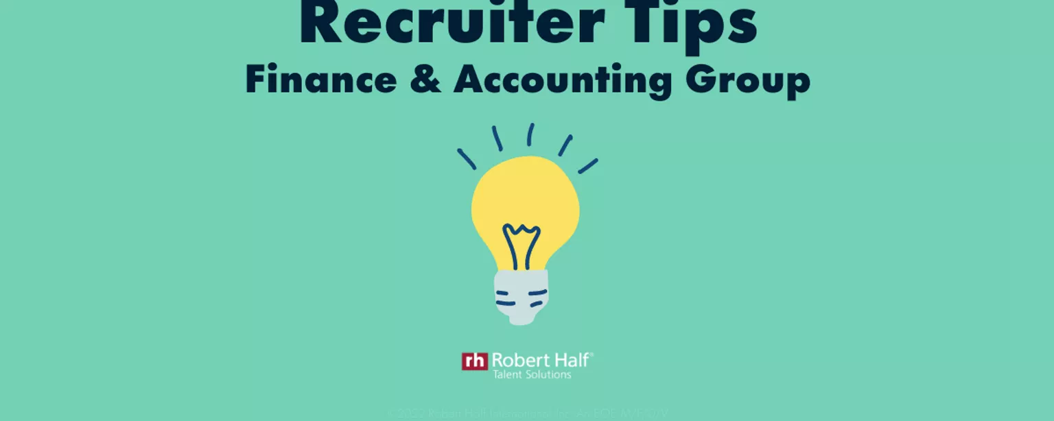 Green box with the words "Recruiter Tips Finance & Accounting Group" and yellow light bulb image.