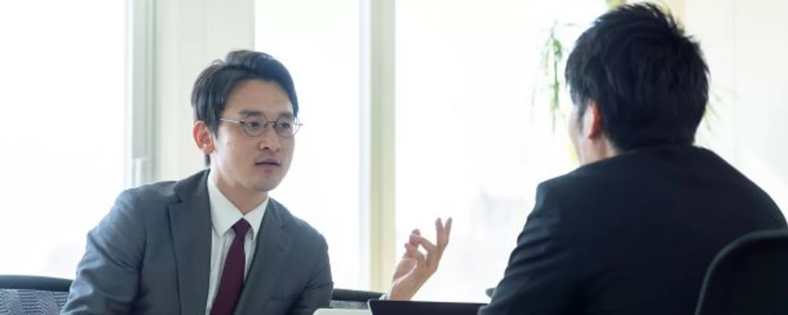 如何在工作中更加坚定自信，提升职场交流沟通技巧