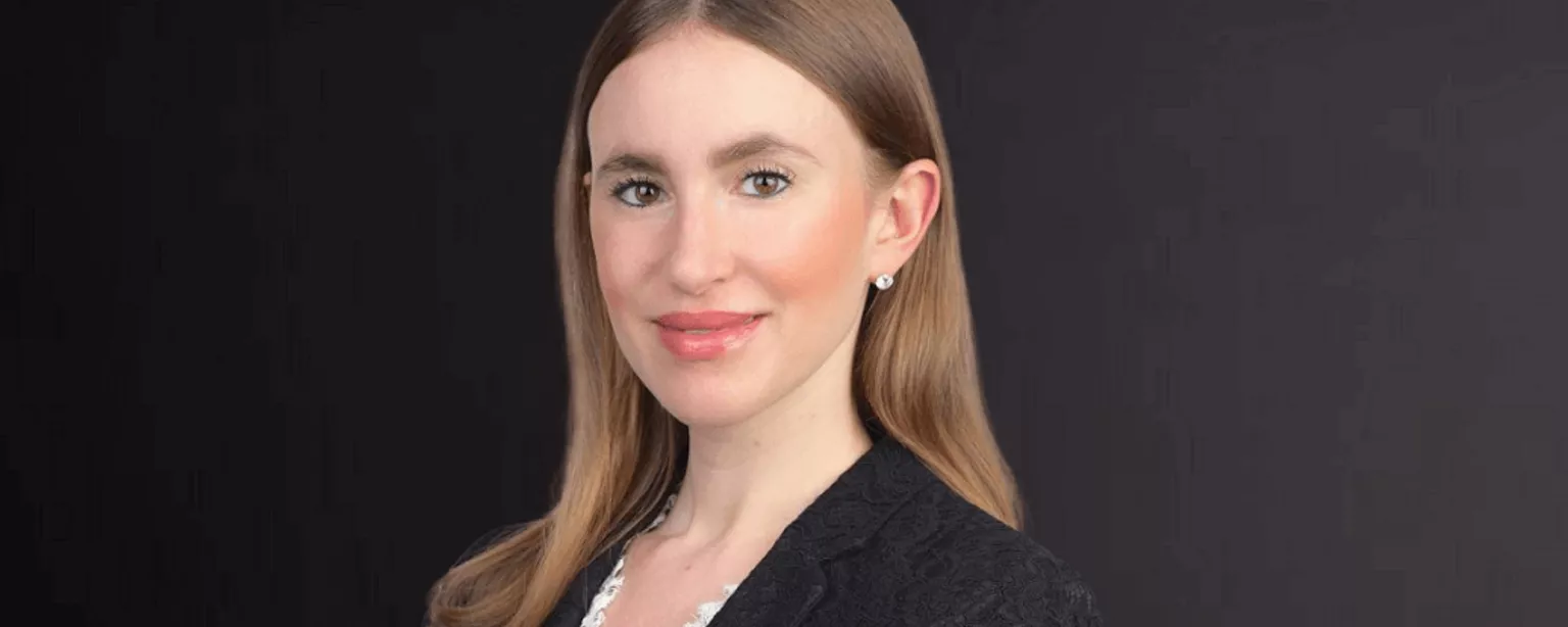 Zerrin Azeri, Associate Director bei Robert Half International in Zürich