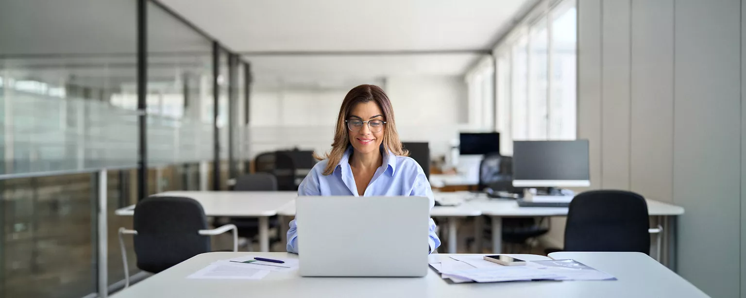 woman writing a resume
