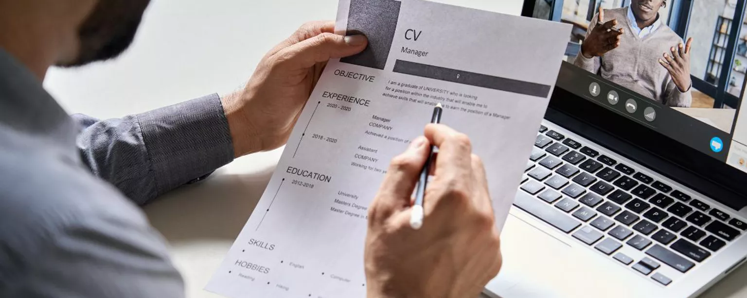 Huit conseils pour réussir un entretien d’embauche en visioconférence