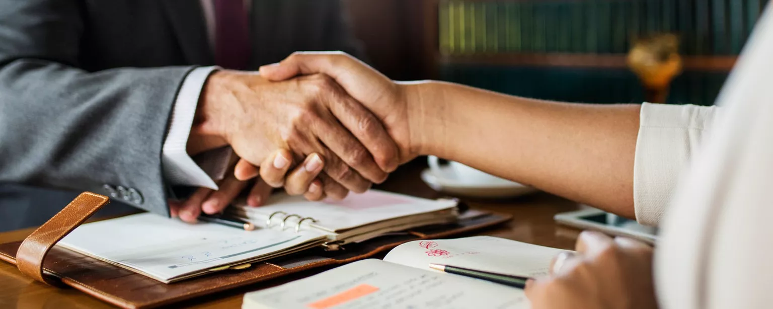 Cara a cara: como planejar e realizar uma entrevista de emprego?