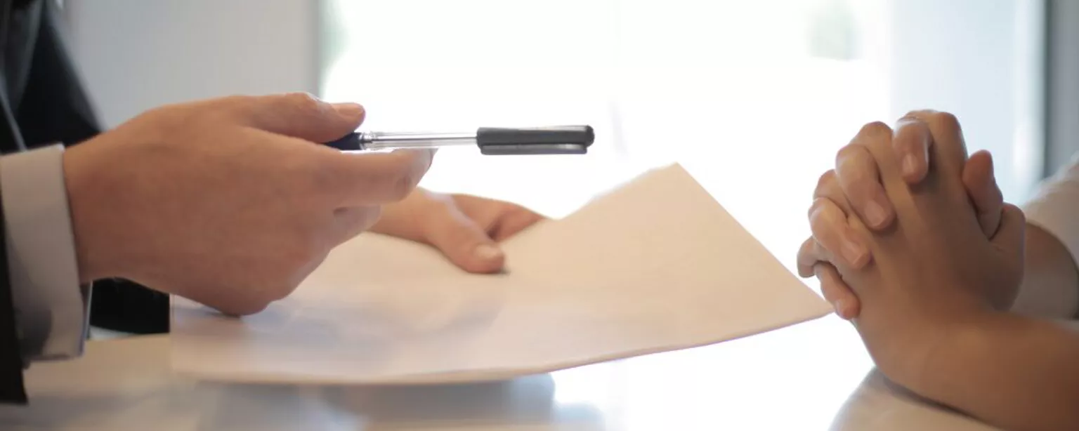 contrat sign