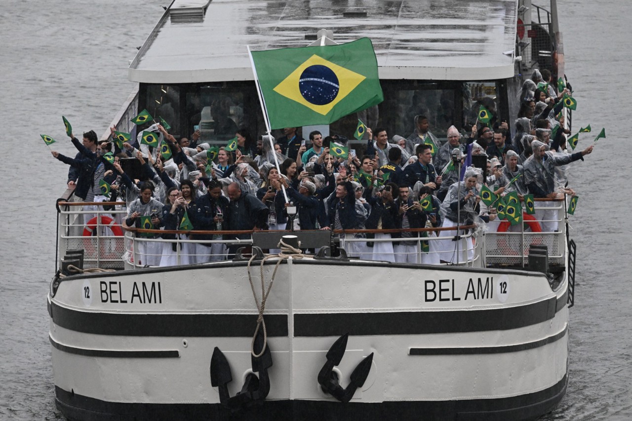 Cerimônia de abertura de Paris 2024 samba, 'pedalinho' do Bahrein e