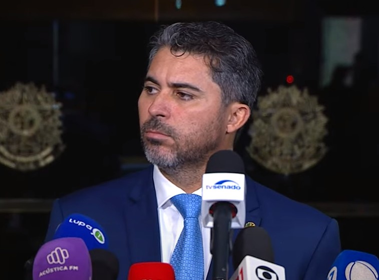 Líder da oposição no senado, Marcos Rogério (PL/RO), diz que projeto para renegociação da dívida dos estados deve ficar para agosto