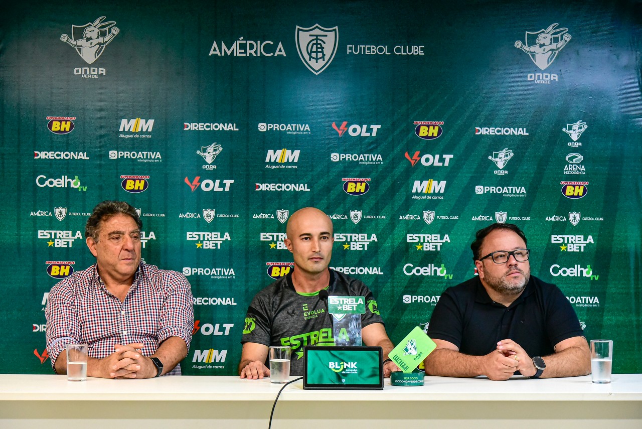 Diretoria e comissão técnica do América já iniciaram reuniões para tratar de reforços nesta janela de transferências