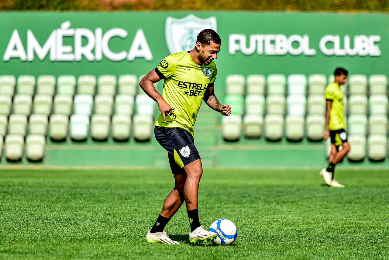 Atacante Fabinho é uma das esperanças de gol do América diante do Cascavel