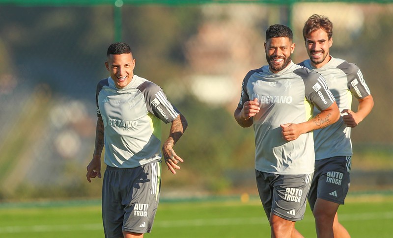 Hulk segue em fase final de tratamento da lesão