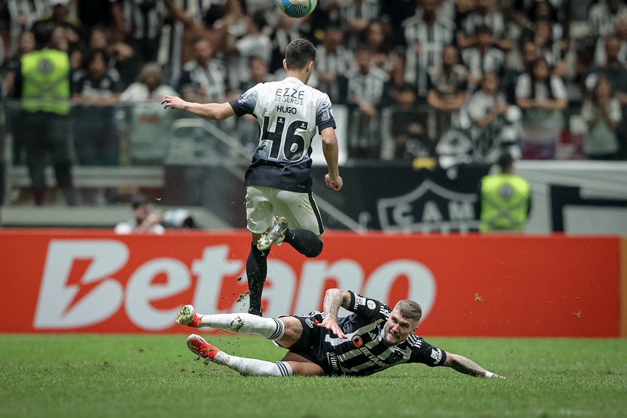 Situação do gramado da Arena MRV pode ser resolvida em breve