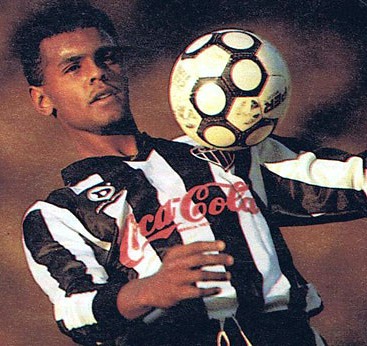 Moacir conquistou títulos com o Galo e também chegou à seleção brasileira