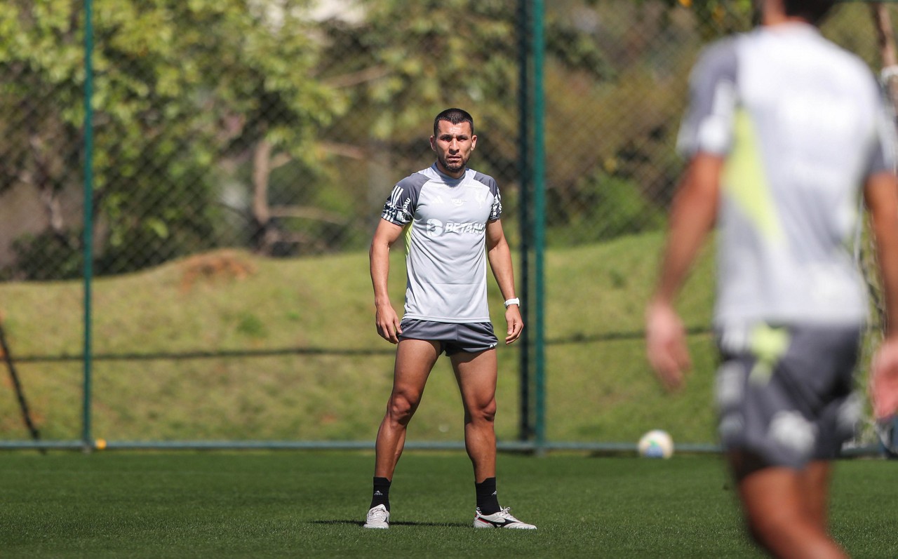 Junior Alonso será oficialmente apresentado pelo Atlético nesta segunda-feira (15)