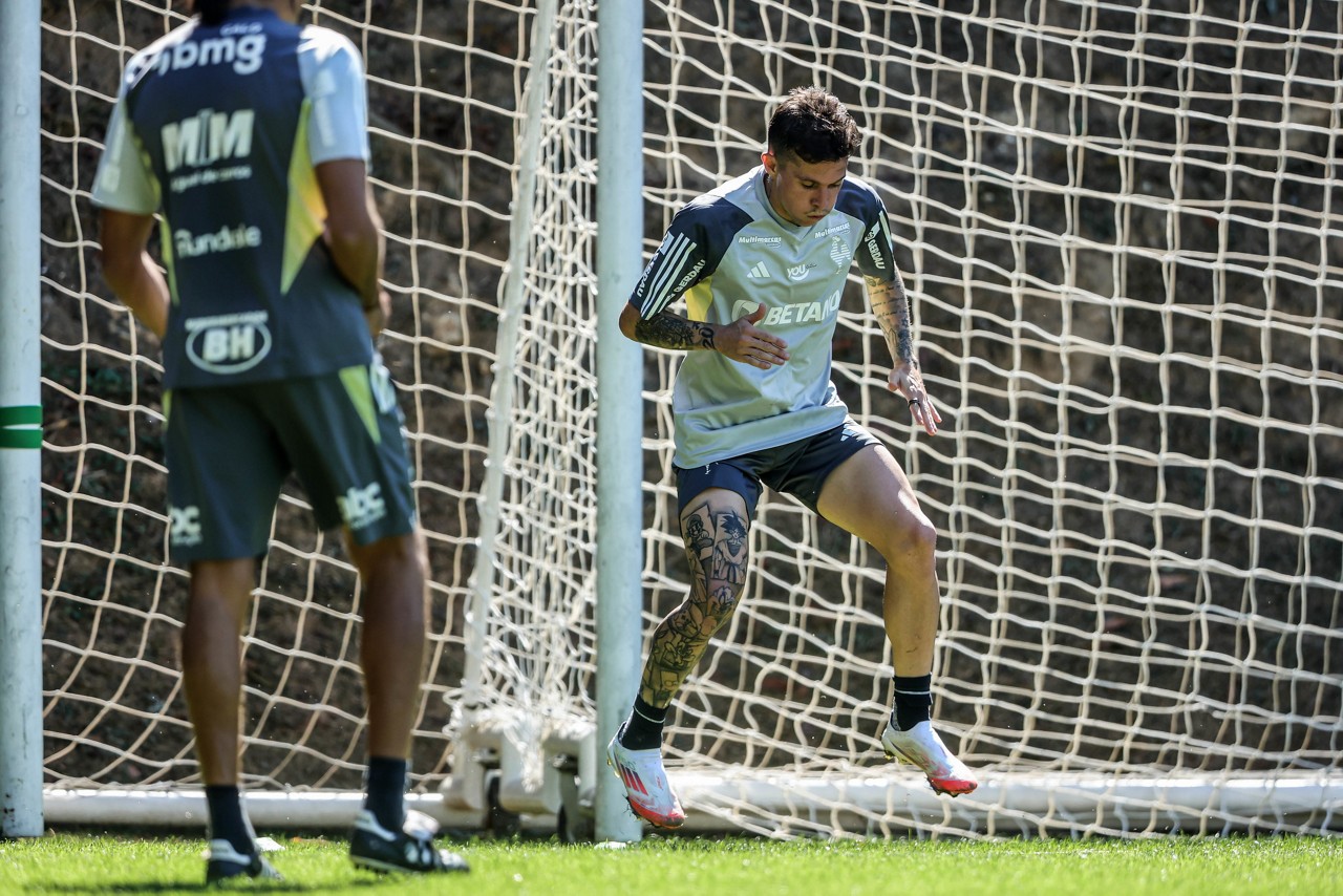 Bernard vive a expectativa por sua reestreia com a camisa do Galo