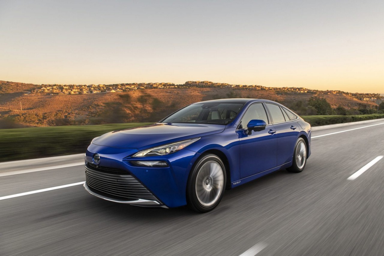 Segunda geração do Toyota Mirai chegou aos EUA