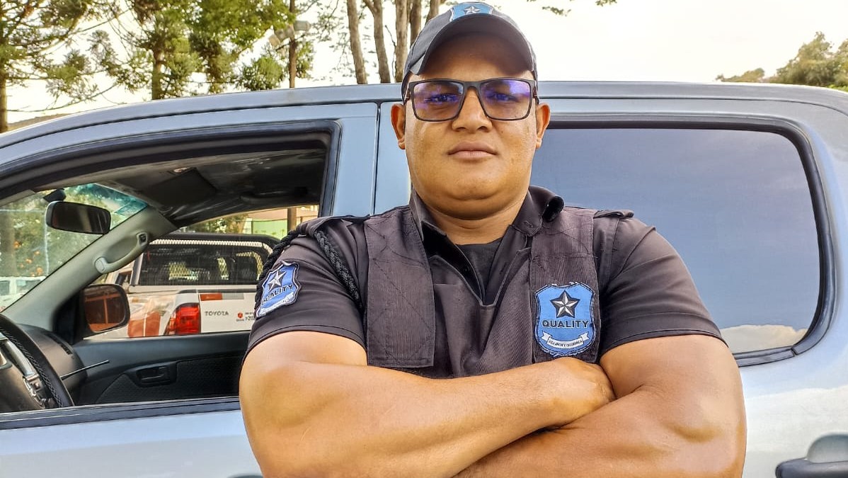 Hilton Batista, de 35 anos, denuncia empresa de segurança empresarial de fechar as portas sem pagar funcionários 