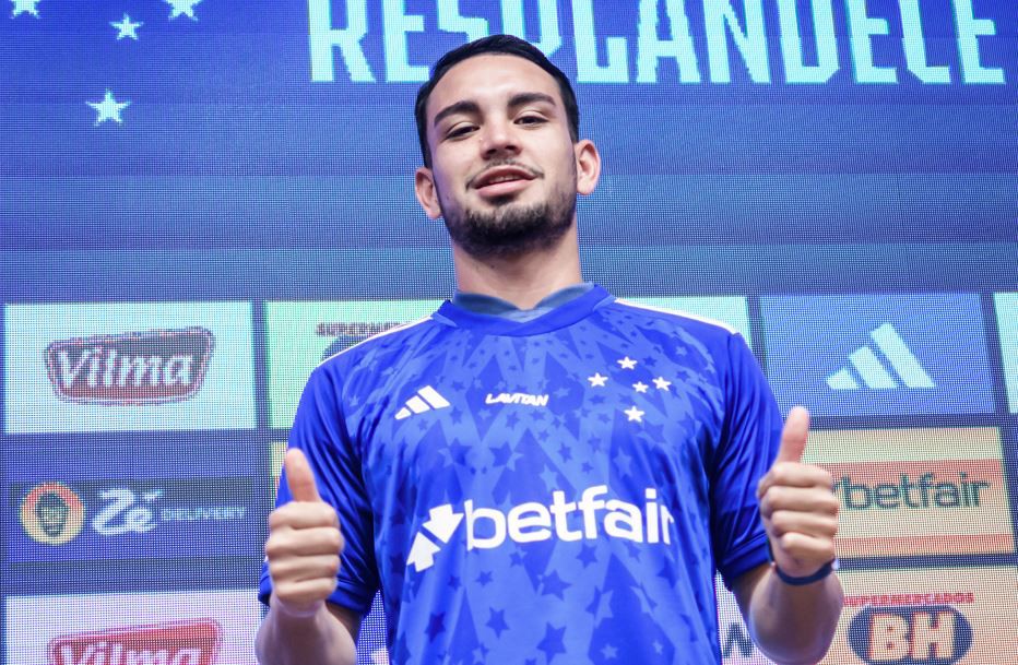 Peralta tem 21 anos e nasceu em Assunção, no Paraguai