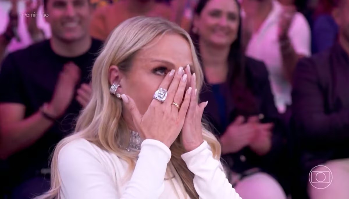 Eliana se emocionou com homenagem no 'Domingão com Huck'