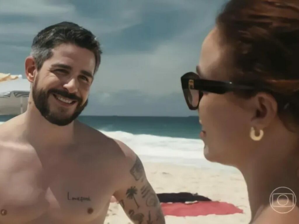 Eriberto (Pedro Neschling) e Kika (Juliane Araújo)