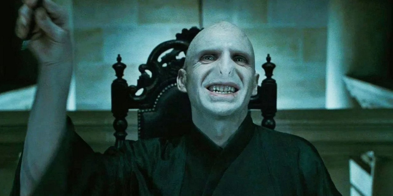 Harry Potter: Finalmente explicado por que Voldemort não tem nariz